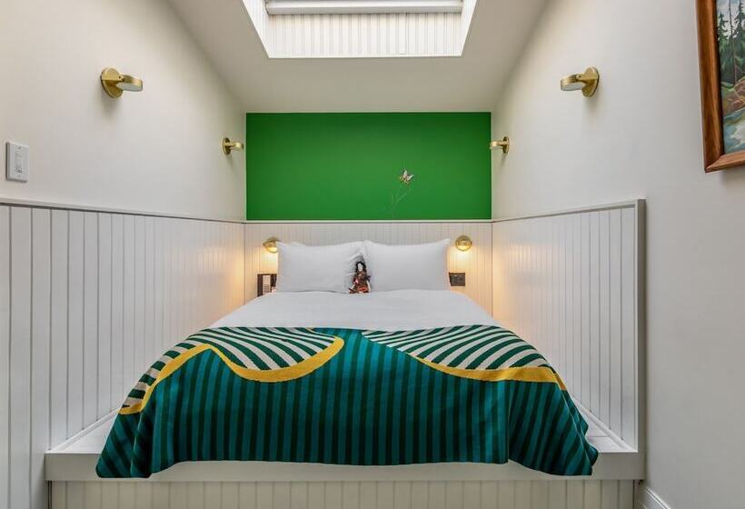 Drake Devonshire And Motor Inn