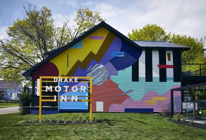 Drake Devonshire And Motor Inn