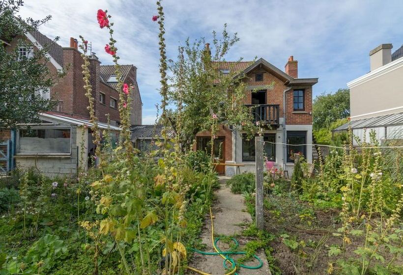 فندق فئة نجمة واحدة Auberge Nonque