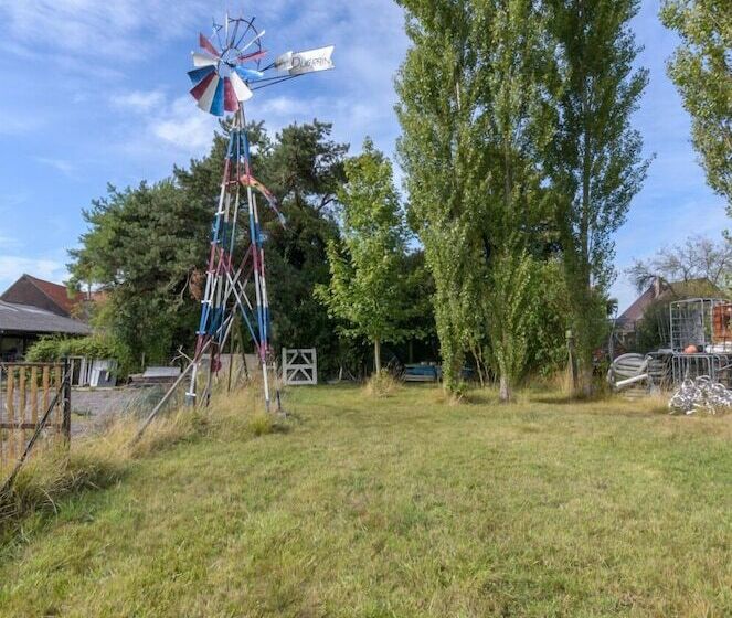 فندق فئة نجمة واحدة Auberge Nonque