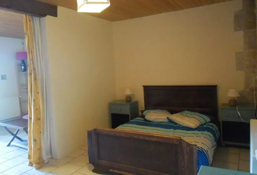 Hotelli Camping Le Petit Lion   Gites