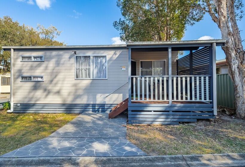 בית מלון כפרי Ingenia Holidays Bonny Hills