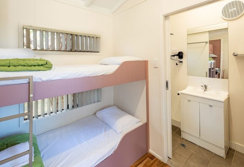 בית מלון כפרי Ingenia Holidays Bonny Hills