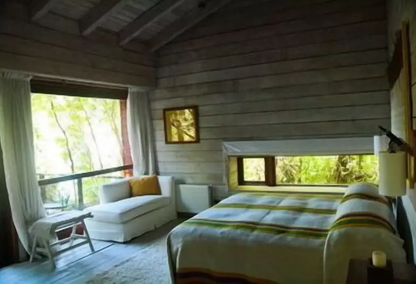 Hotelli Isla Jechica