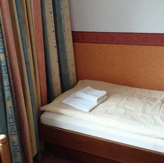 Hotelli Landgasthaus Meyer