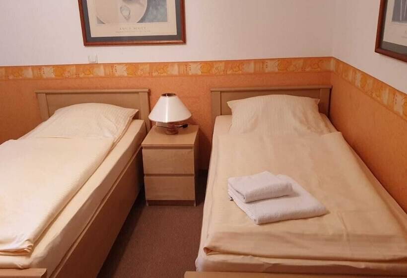 Отель Landgasthaus Meyer