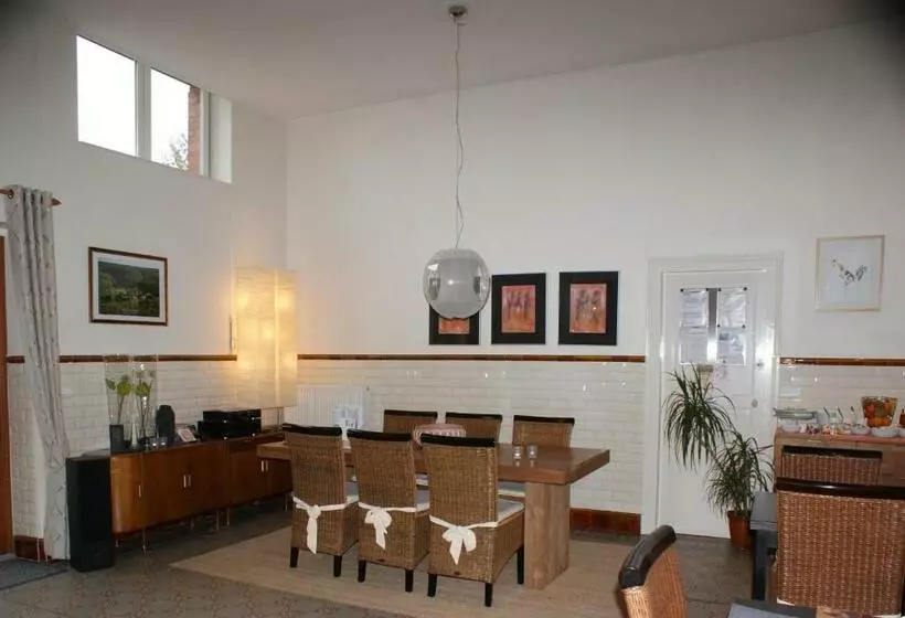 Hotelli Manoir Bonpassage