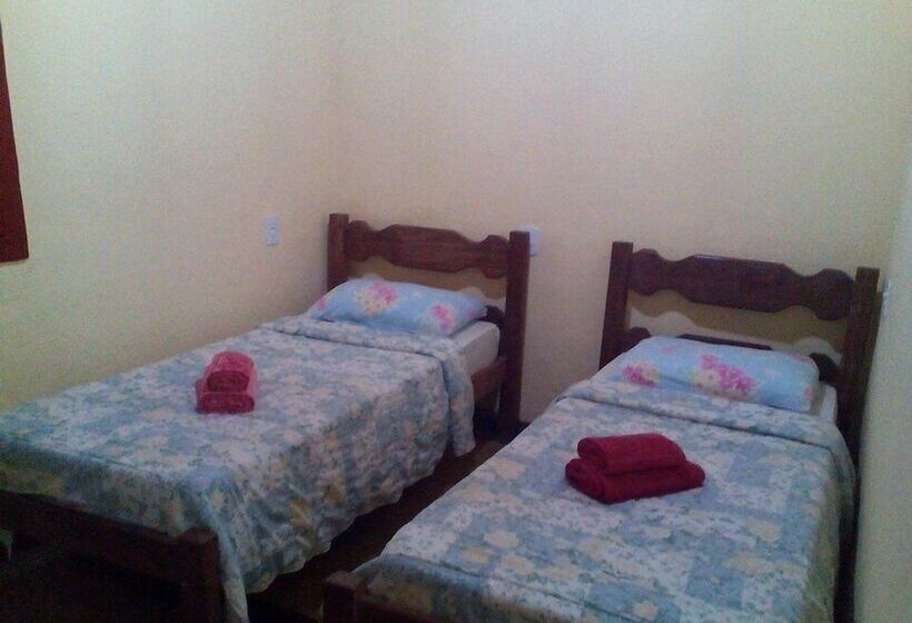 בית מלון כפרי Pousada Estação Andorinhas