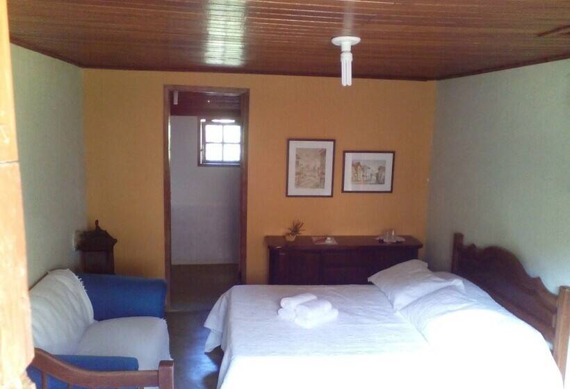 בית מלון כפרי Pousada Estação Andorinhas