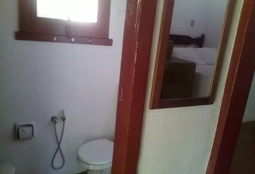 Hotelli Pousada Estação Andorinhas