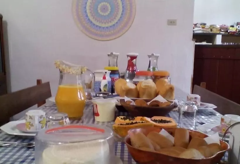 Hotelli Pousada Estação Andorinhas