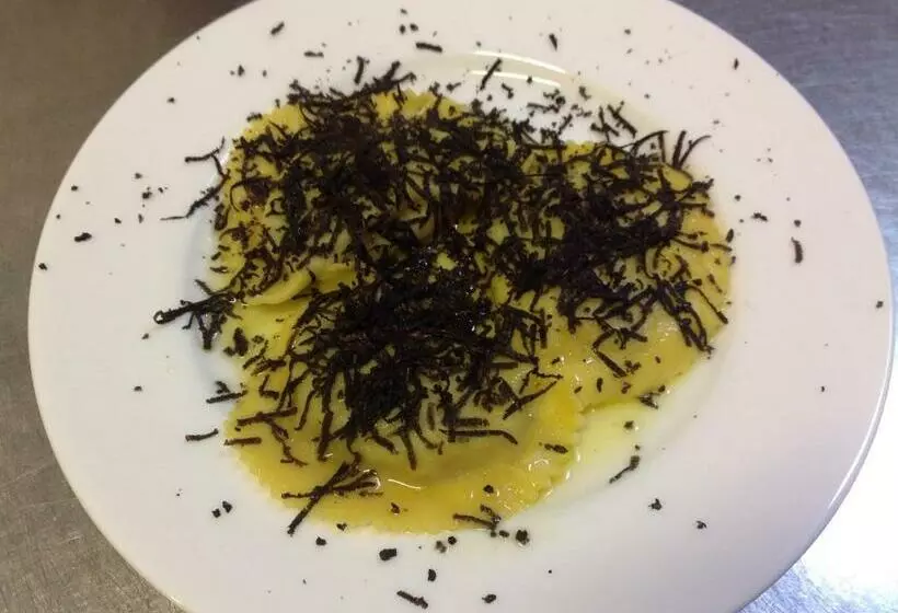 Hotelli Ristorante Da Roverino