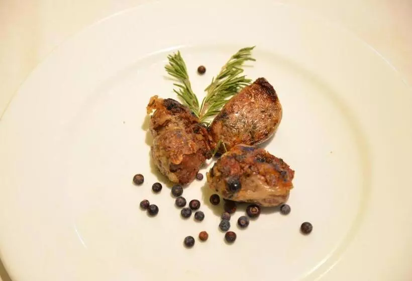 Hotelli Ristorante Da Roverino