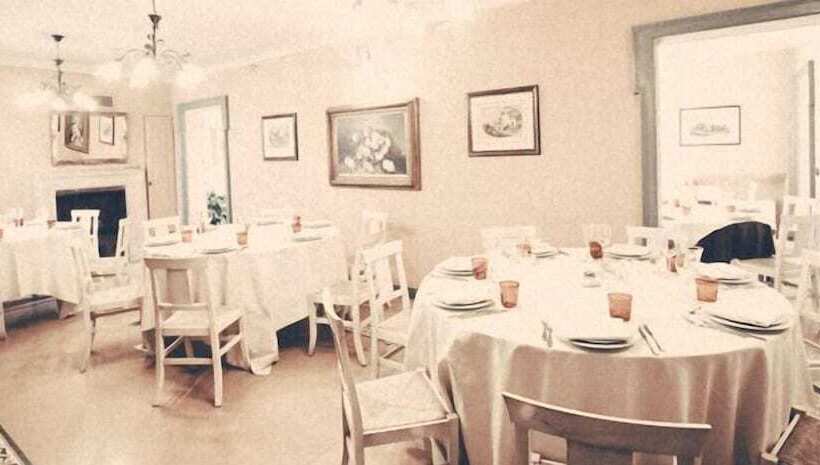 فندق ريفى Cascina Lanè