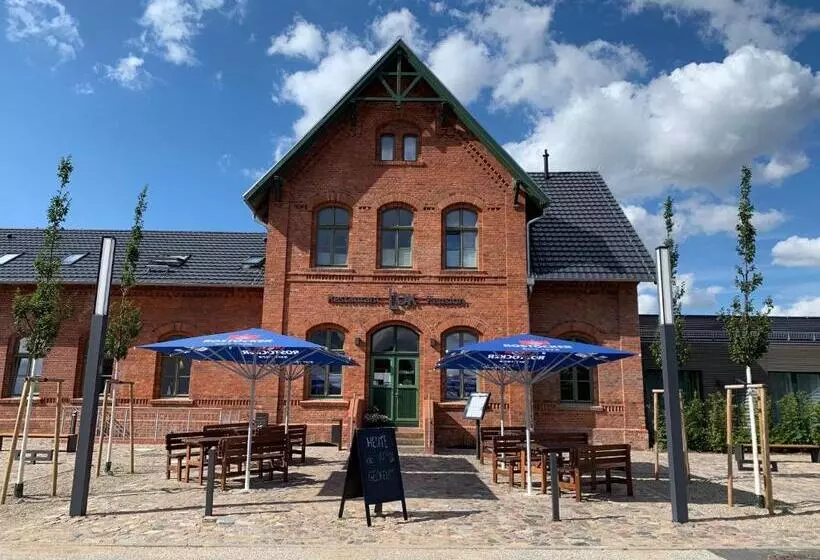 Lok   Die Pension   Das Restaurant