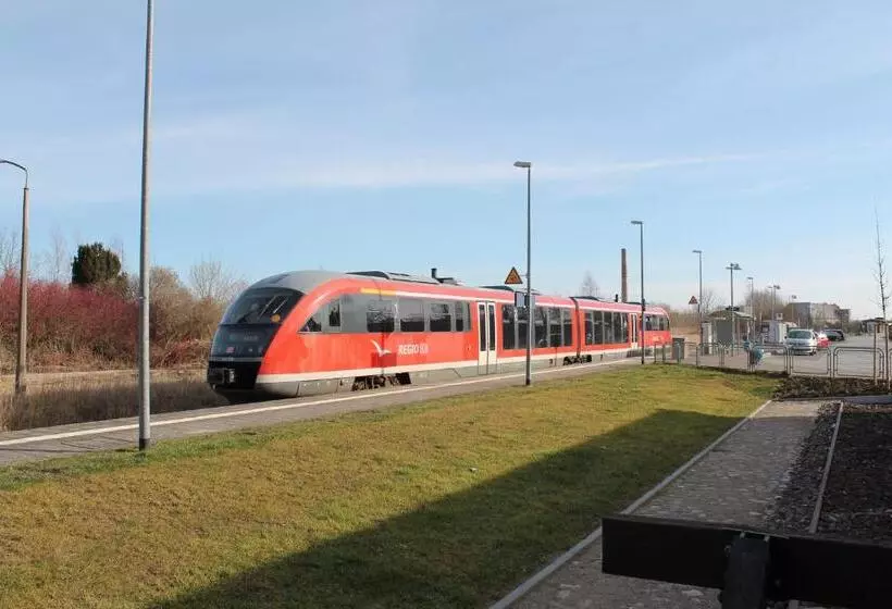 Lok   Die Pension   Das Restaurant