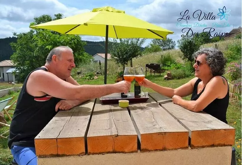 ペンション Chambres D Hôtes & Spa La Villa Des Raspes   Adults Only