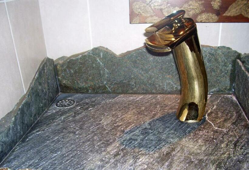 膳宿费 Le Martinou