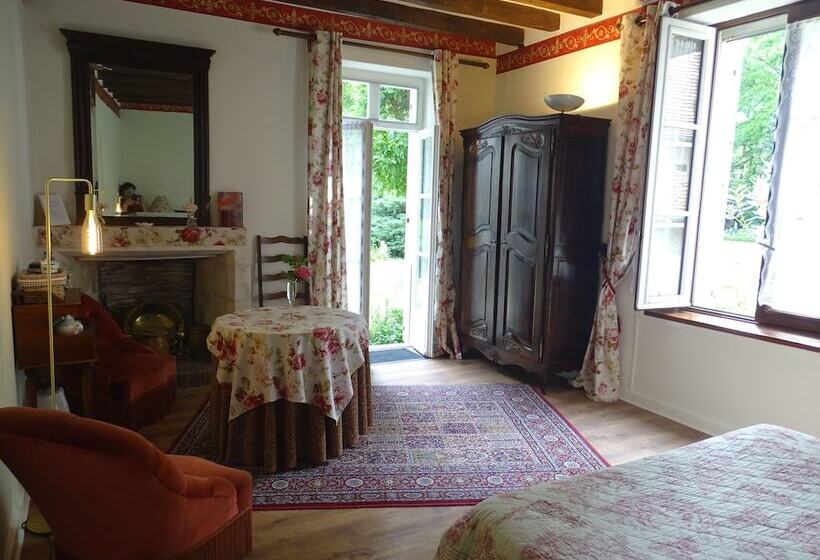 펜션 Le Moulin De La Follaine