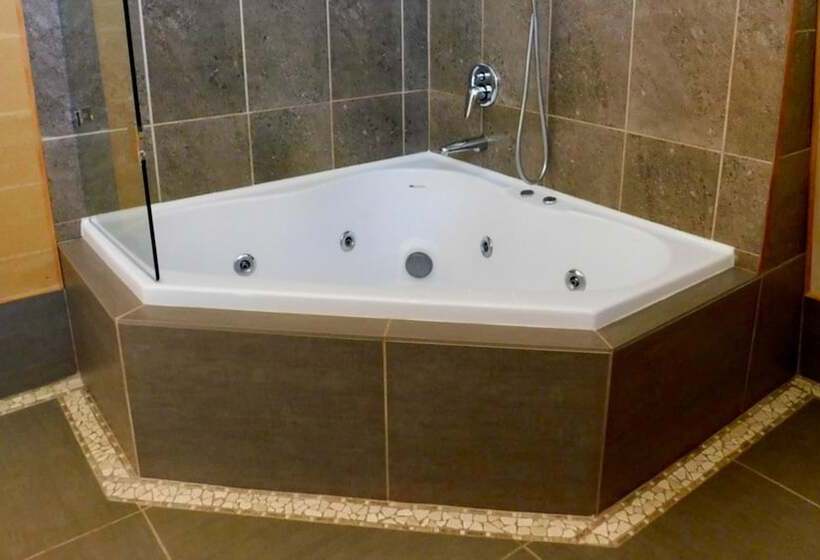 43 Degrees Bruny Island