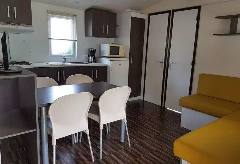 ホテル Camping Maeva Respire La Comtesse