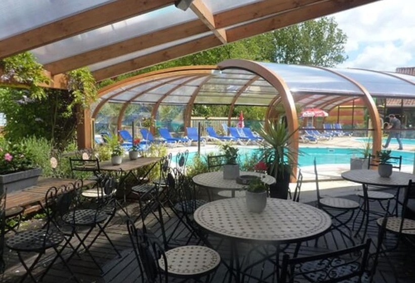 Hotel Camping Pommiers Des Trois Pays