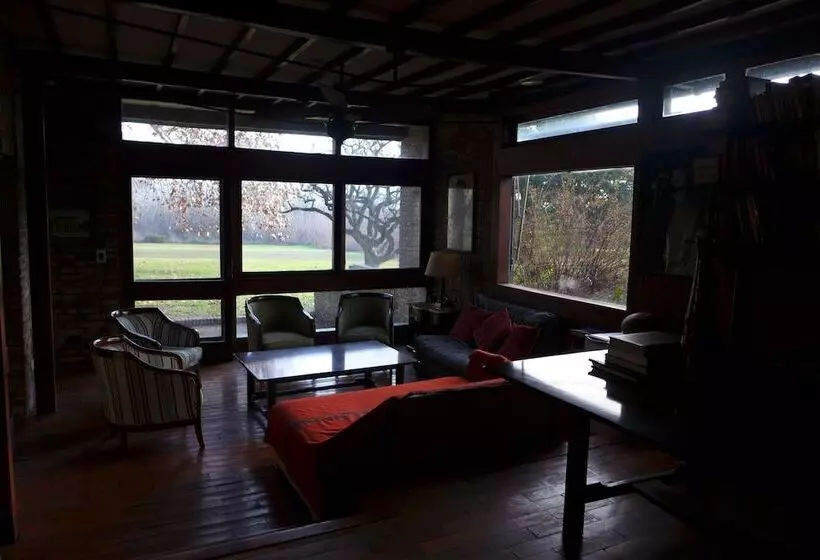 Hotelli El Retiro Polo Club