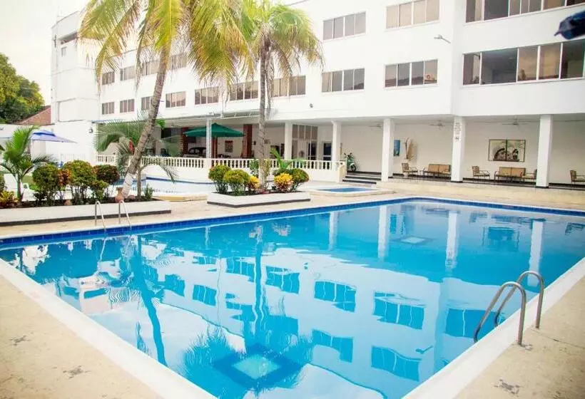 ホテル Mall Santana Del Río