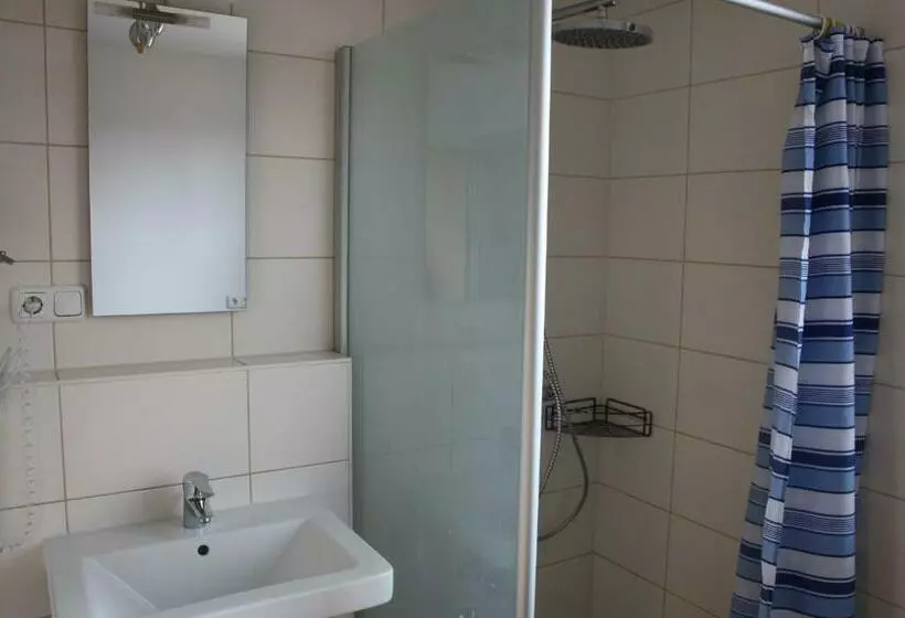 Hotelli Pension Kirchenwirt