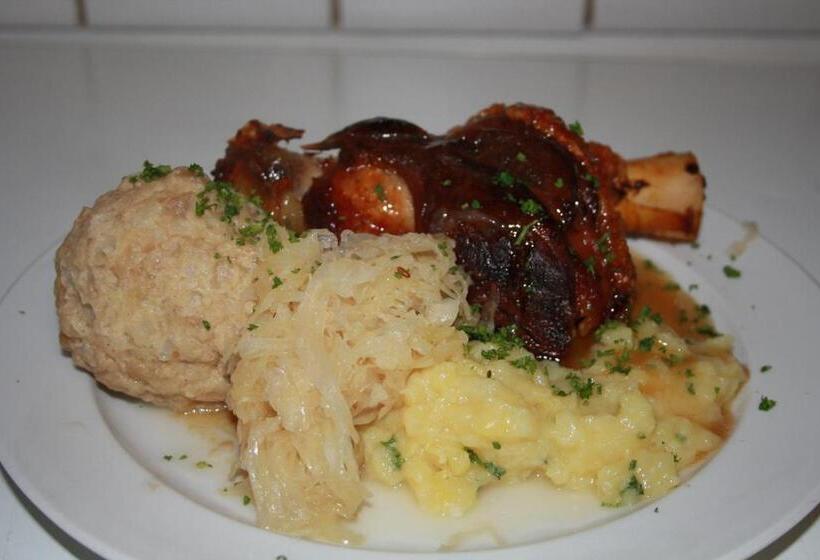 Hotel Pension Kirchenwirt