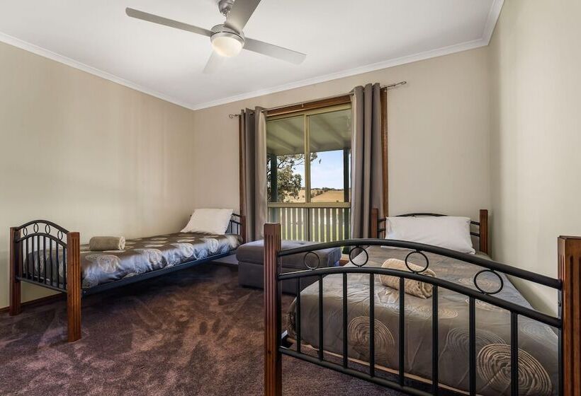 호텔 Reflections Grabine Lakeside   Holiday Park