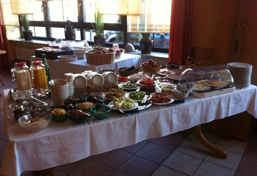 Hotelli Restaurant Zum Felsenkeller