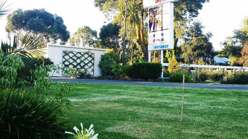 モーテル The Terang Motor Inn