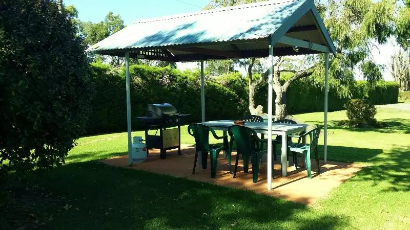 Motelli The Terang Motor Inn