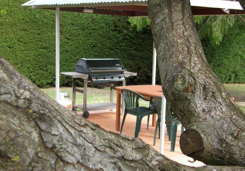 モーテル The Terang Motor Inn