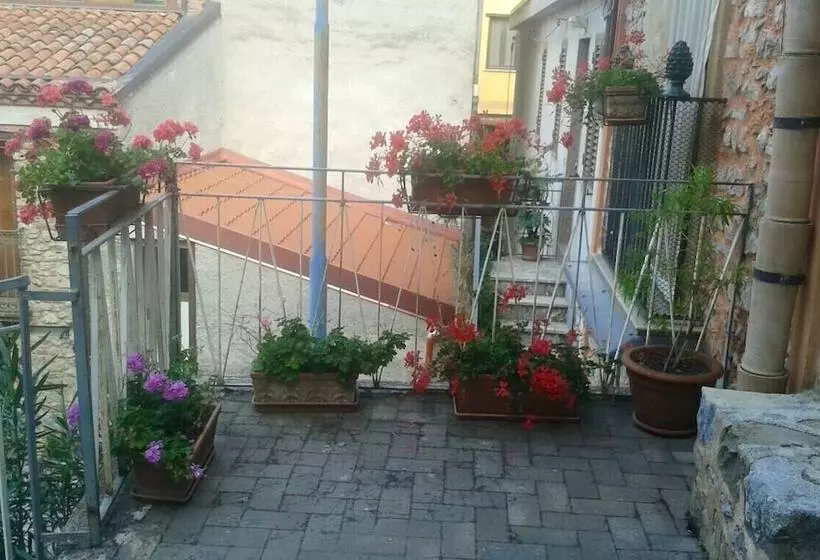 ペンション I Tre Campanili   La Casa Di Chiale