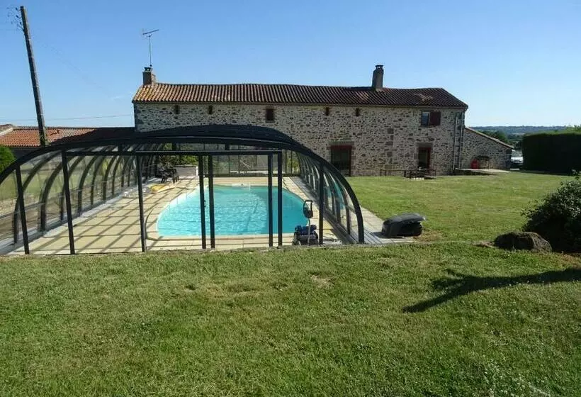 ペンション La Lauriére