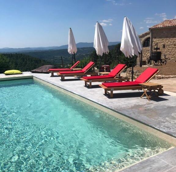 Pensiune Le Pressoir De La Deveze