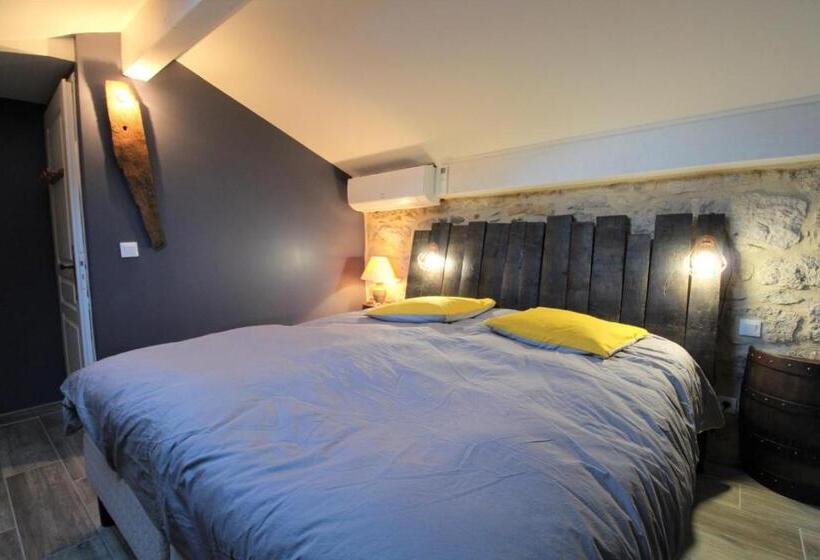 Pensiune Le Pressoir De La Deveze