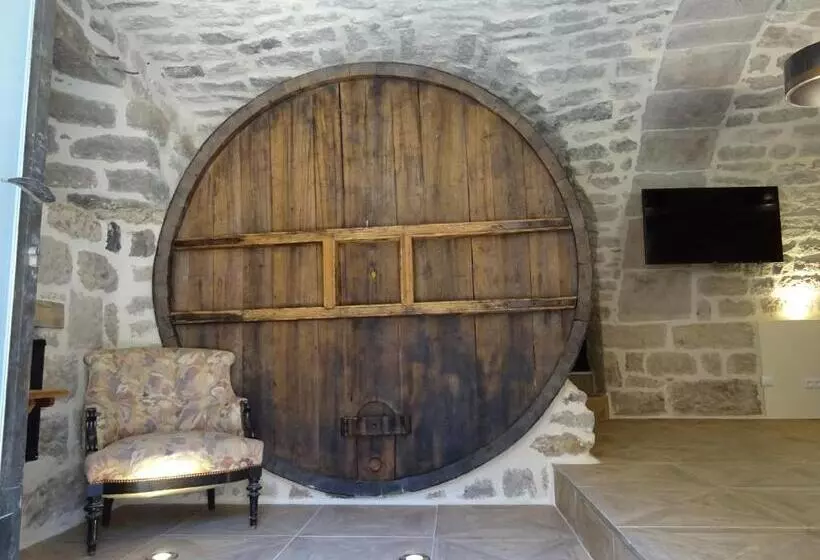 Majatalo Le Pressoir De La Deveze