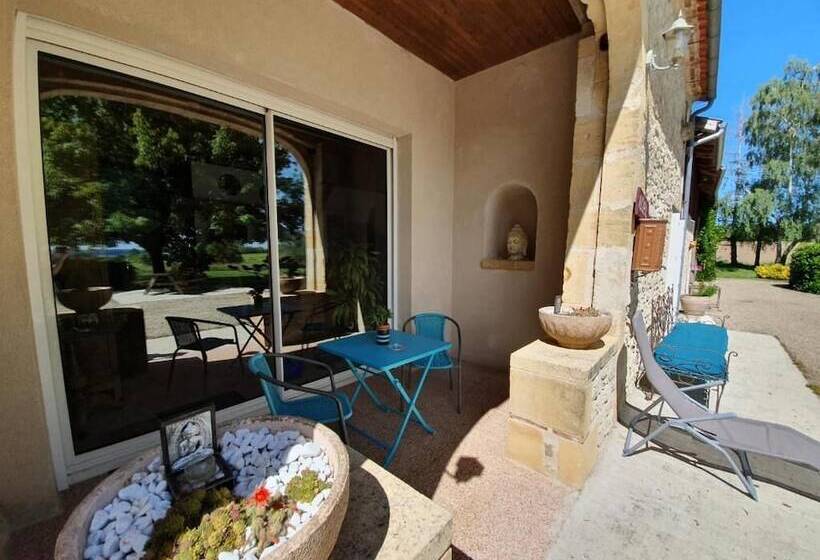 ペンション Les Magireaux