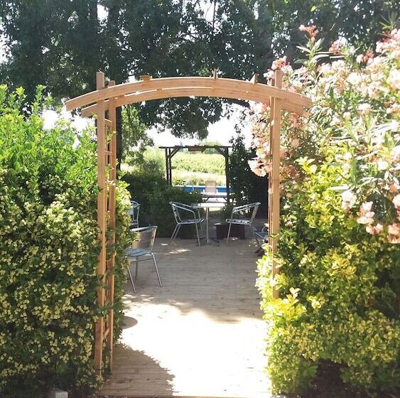 ペンション Les Magireaux