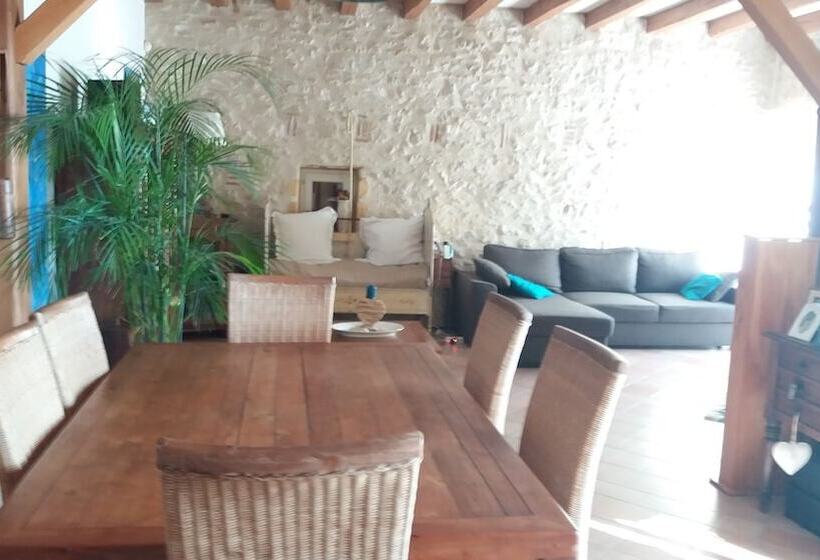 ペンション Les Magireaux