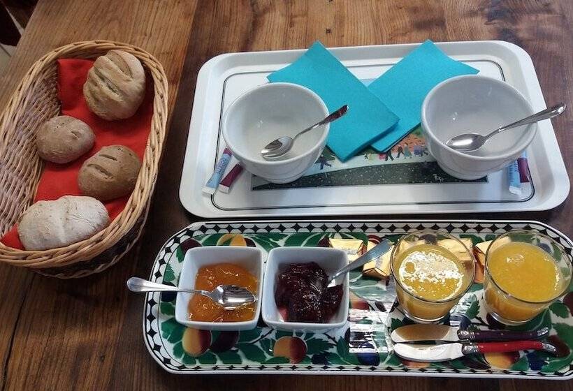 ペンション Les Magireaux