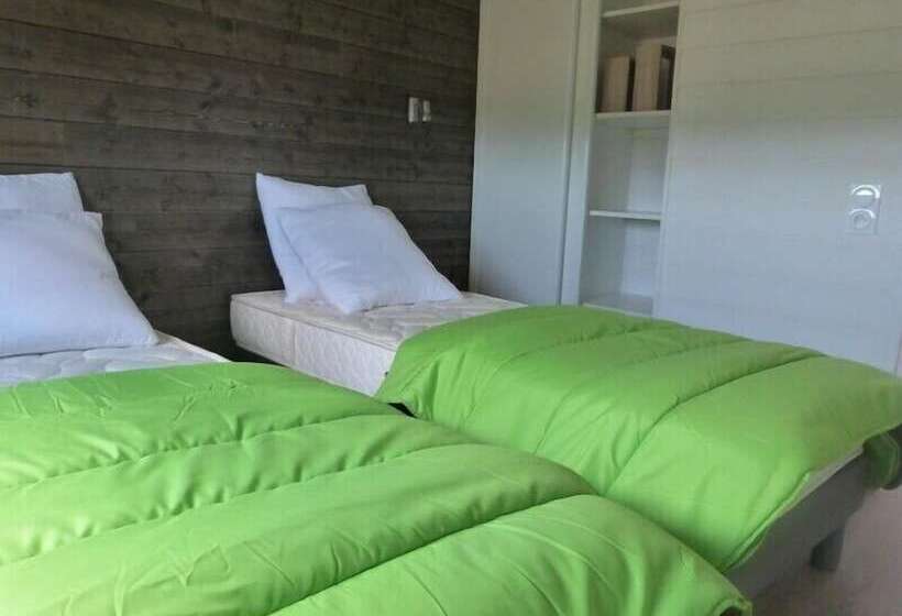 Курорт Domaine De La Héchaie