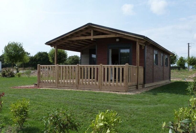 Курорт Domaine De La Héchaie