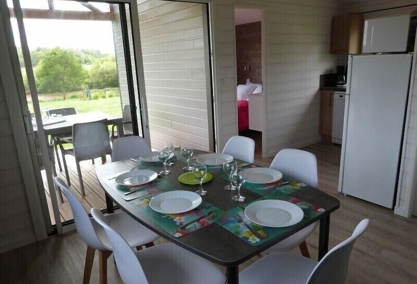 Курорт Domaine De La Héchaie