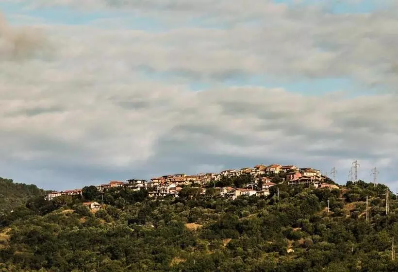 Aamiaismajoitus (B&B) Casale I Cirillo