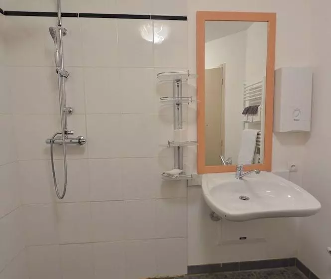 ベッドアンドブレックファースト Chambres D'hôtes De Taysses