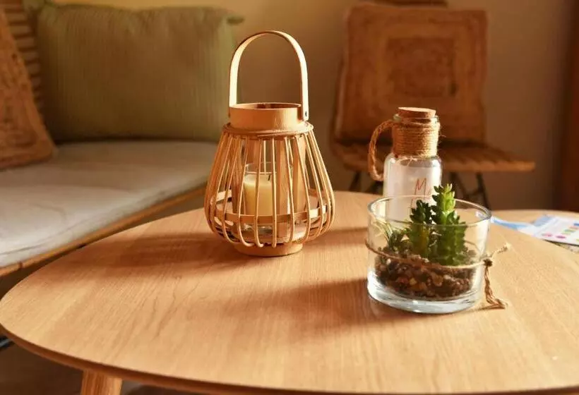 Aamiaismajoitus (B&B) Embarben Maison D Hotes